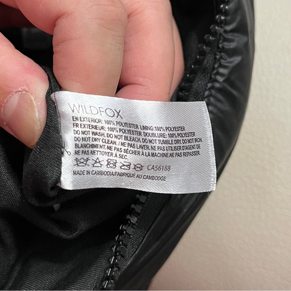 NWT - Wildfox Women’s 2 in 1 Crossbody/Shoulder Bag - Picture 9 of 9